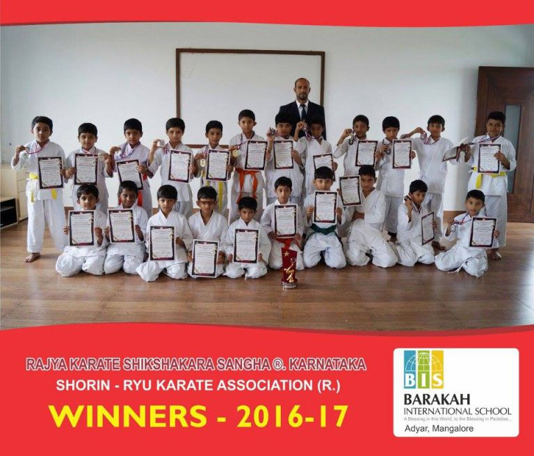 THE BEST SUPPORTING TEAM-2016