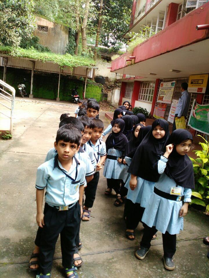 Field Trip; Head Post office KG