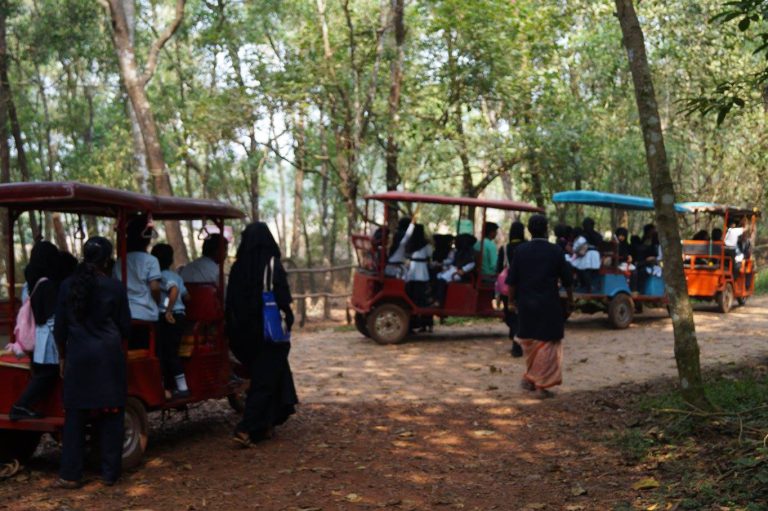 Field Trip: Pilikua Biological Park(Zoo)